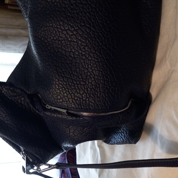 Handbag - Picture 4 of 14